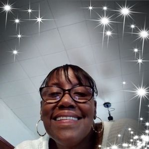 Meet your Posher, Marcia